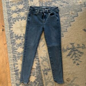Ae hi-Rise Jegging size 10!